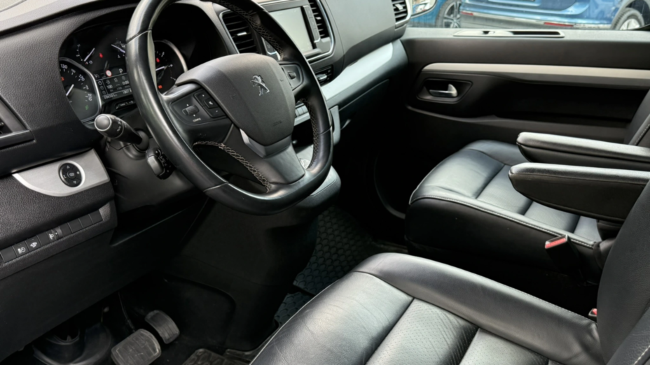 PEUGEOT Traveller Traveller 2.0 BlueHDi Long Business Vip Aut.