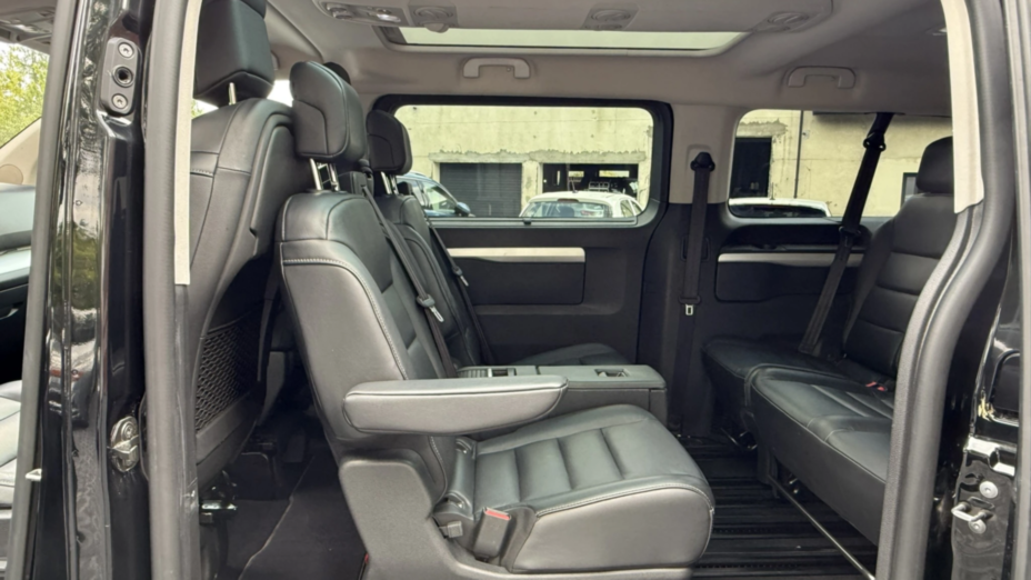 PEUGEOT Traveller Traveller 2.0 BlueHDi Long Business Vip Aut.