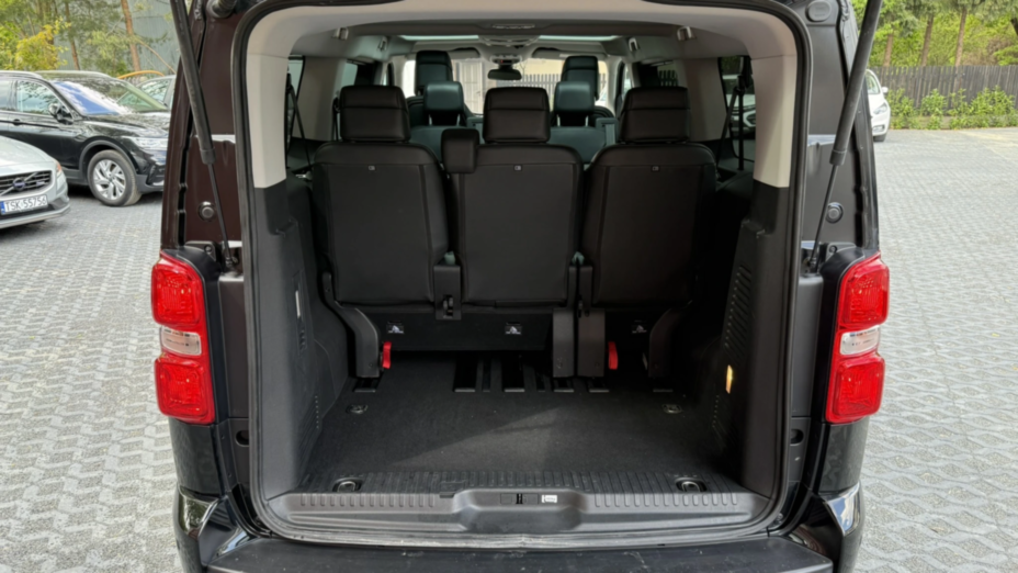 PEUGEOT Traveller Traveller 2.0 BlueHDi Long Business Vip Aut.