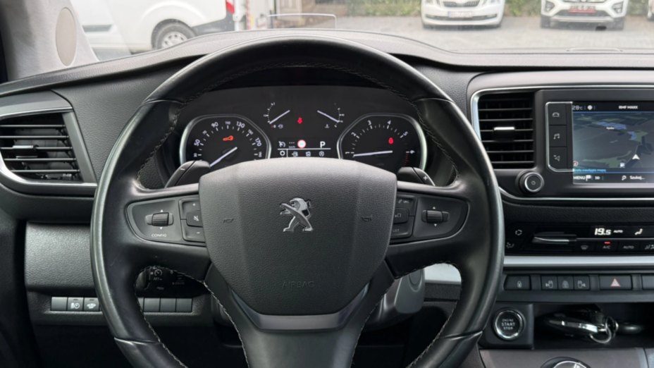 PEUGEOT Traveller Traveller 2.0 BlueHDi Long Business Vip Aut.