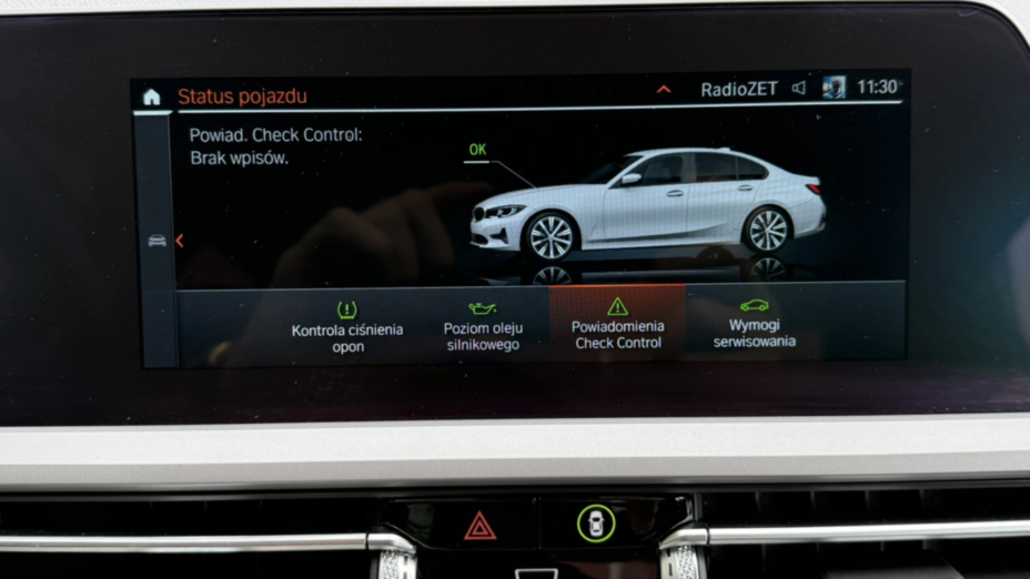 BMW Seria 3 318i Advantage aut