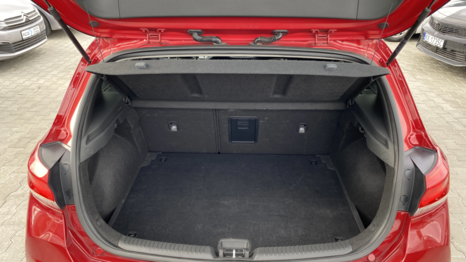 HYUNDAI i30 i30 1.5 DPI Smart