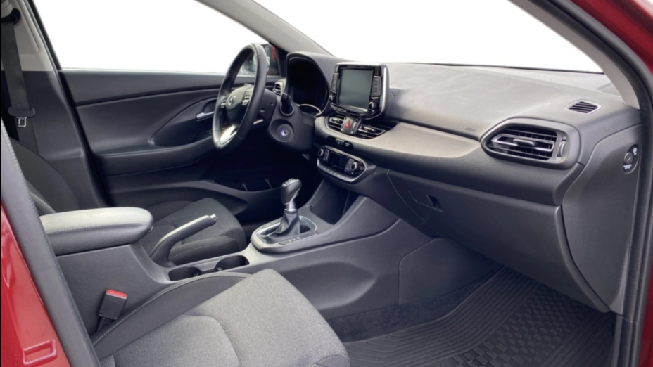 HYUNDAI i30 i30 1.5 DPI Smart