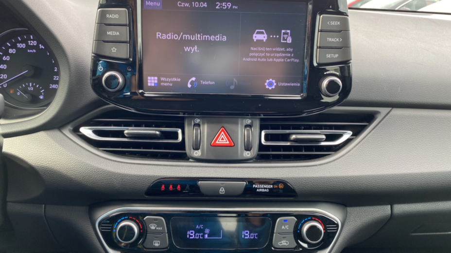 HYUNDAI i30 i30 1.5 DPI Smart