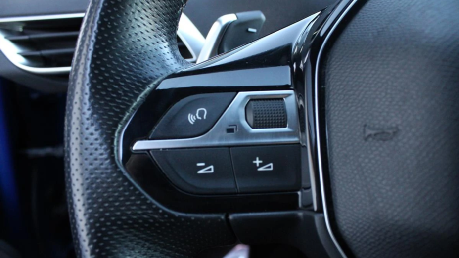 PEUGEOT 3008 3008 1.6 PureTech GPF GT Line S&S EAT8