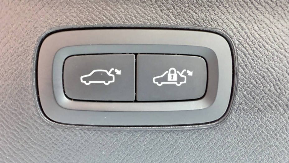 VOLVO XC90 XC90 B5 B AWD Plus Bright 7os aut