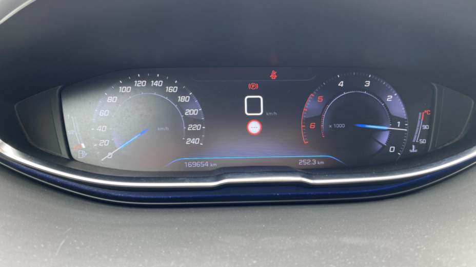 PEUGEOT 5008 5008 1.2 PureTech Active S&S
