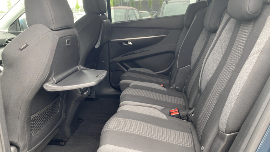 PEUGEOT 5008 5008 1.2 PureTech Active S&S