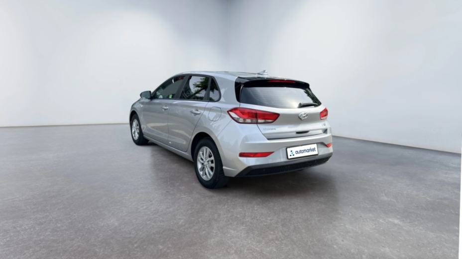 HYUNDAI i30 i30 1.5 DPI Classic +