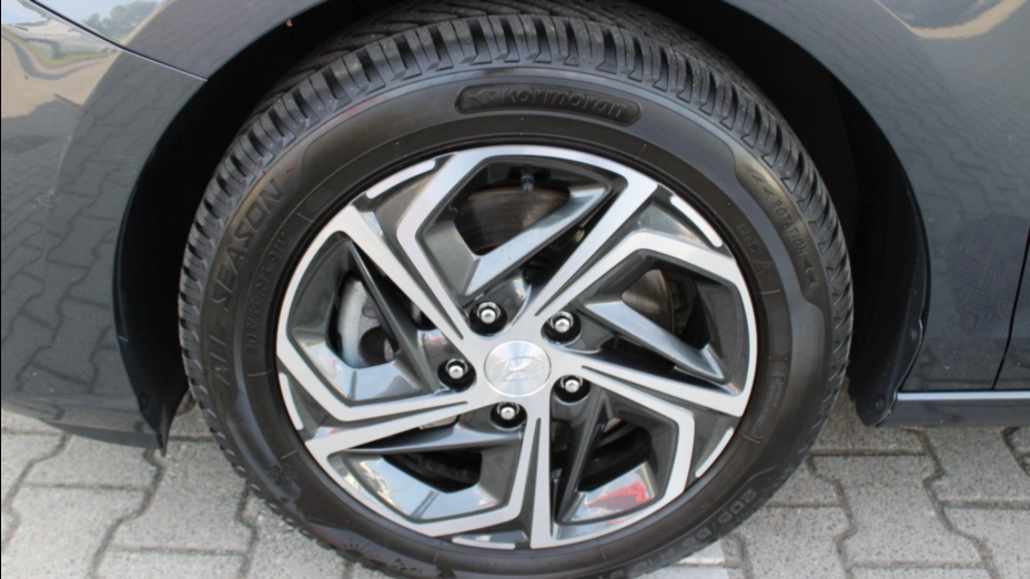 HYUNDAI i30 i30 1.5 T-GDI 48V Smart DCT