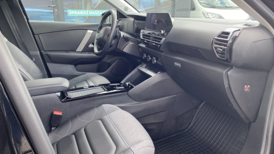 CITROEN C4 C4 1.2 PureTech Max S&S EAT8