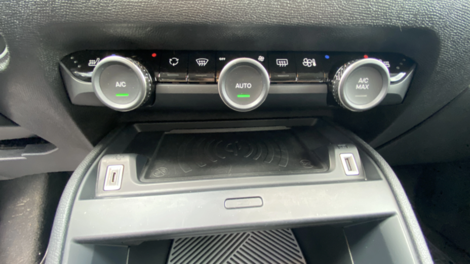 CITROEN C4 C4 1.2 PureTech Max S&S EAT8