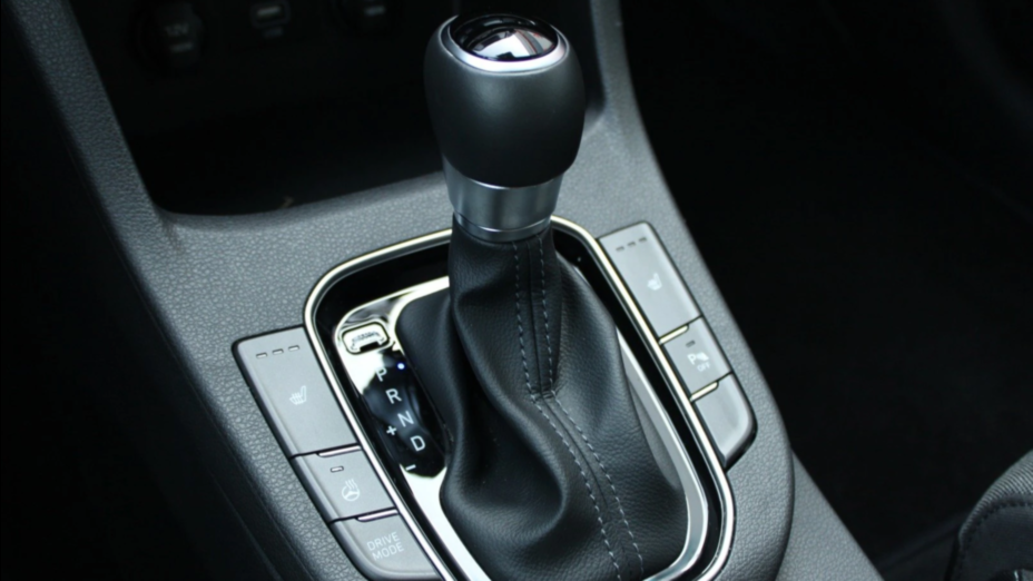 HYUNDAI i30 i30 1.5 T-GDI 48V Smart DCT