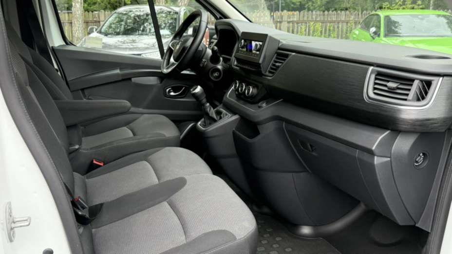 RENAULT Trafic Trafic Kombi 2.0 Blue dCi L2 Equilibre