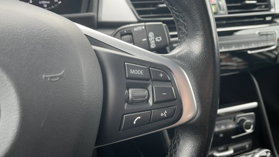 BMW Seria 2 216d aut