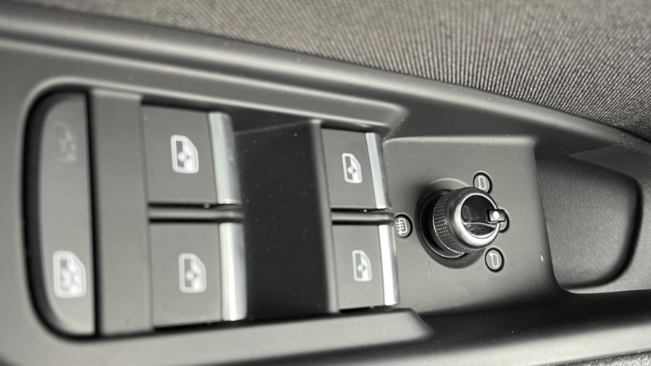 AUDI A5 A5 45 TFSI mHEV Quattro S tronic