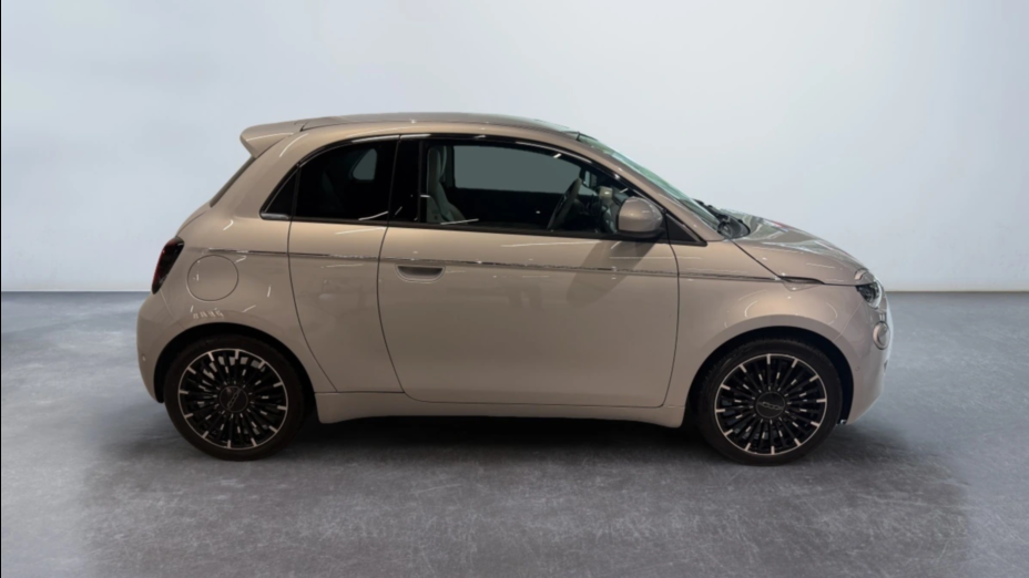FIAT 500 500 3+1 42 kWh La Prima Nowy