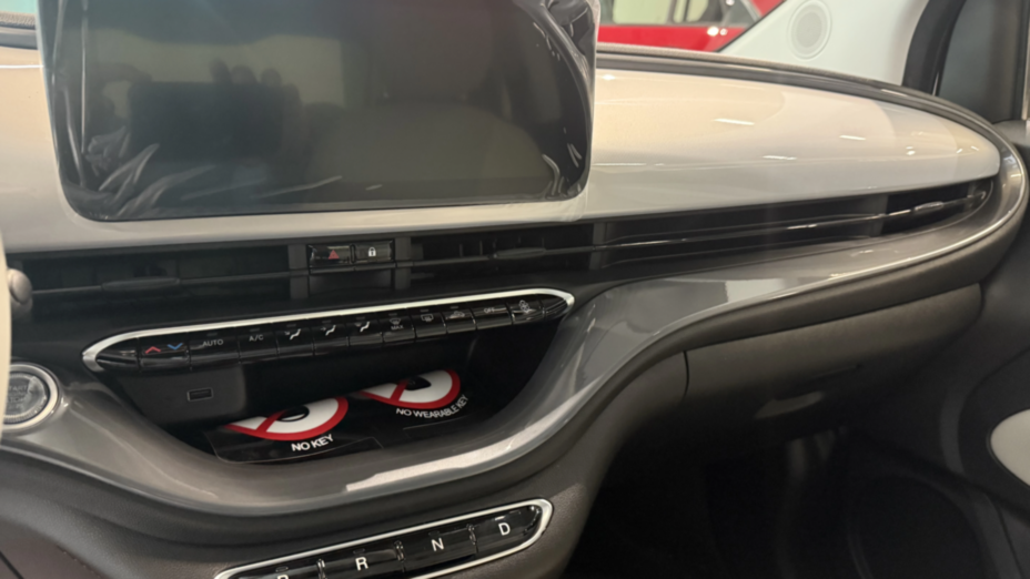 FIAT 500 500 3+1 42 kWh La Prima Nowy