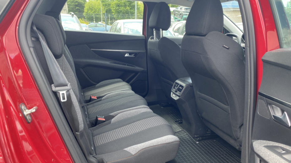 PEUGEOT 5008 5008 1.5 BlueHDi Active Pack S&S EAT8