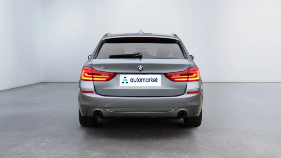 BMW Seria 5 520d xDrive mHEV Sport Line sport-aut