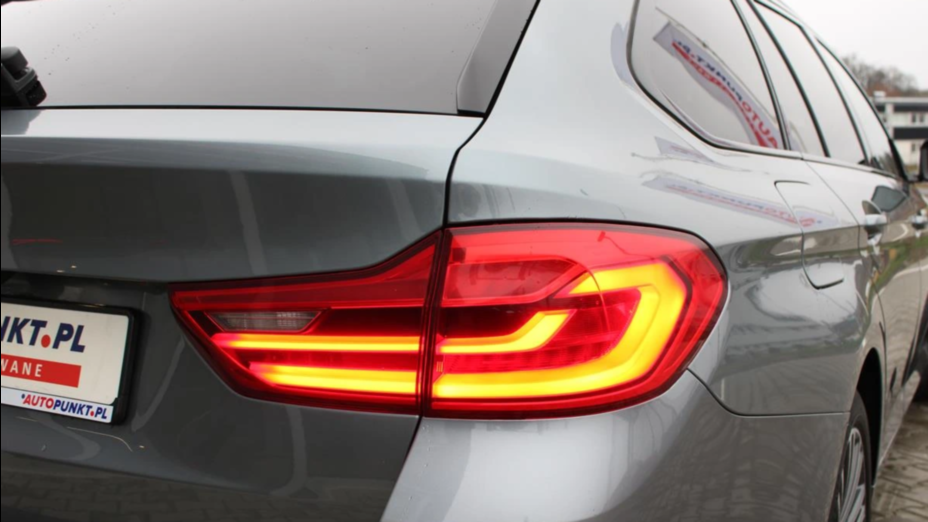 BMW Seria 5 520d xDrive mHEV Sport Line sport-aut