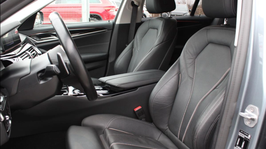 BMW Seria 5 520d xDrive mHEV Sport Line sport-aut