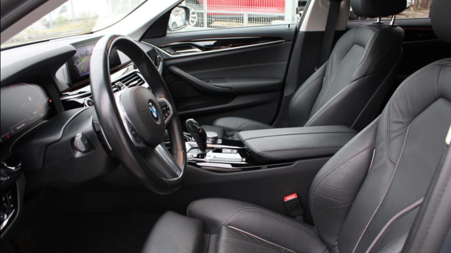 BMW Seria 5 520d xDrive mHEV Sport Line sport-aut