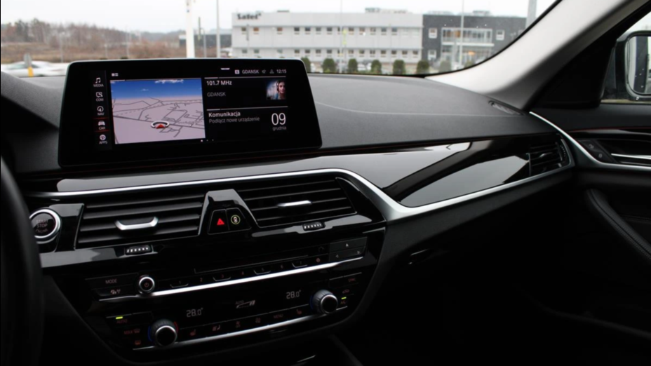 BMW Seria 5 520d xDrive mHEV Sport Line sport-aut