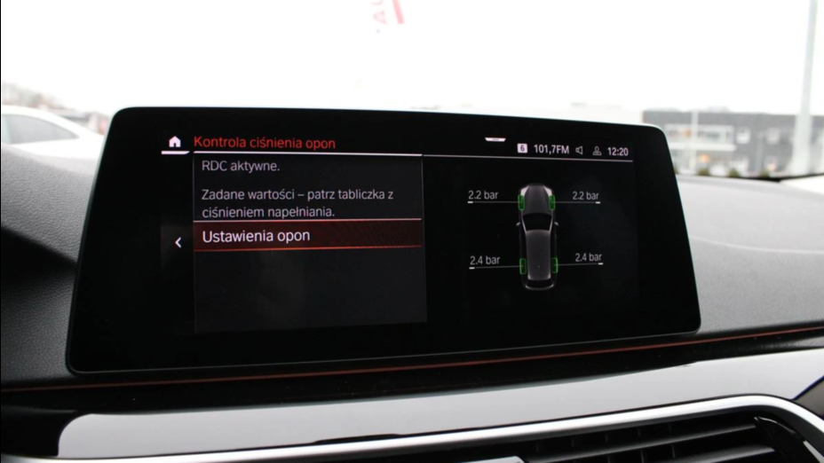 BMW Seria 5 520d xDrive mHEV Sport Line sport-aut