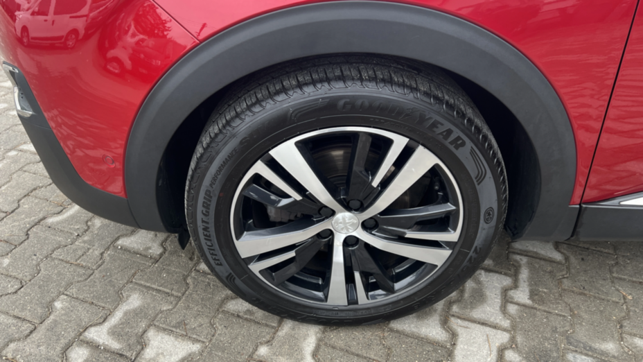 PEUGEOT 3008 3008 1.2 PureTech GPF Allure S&S EAT8