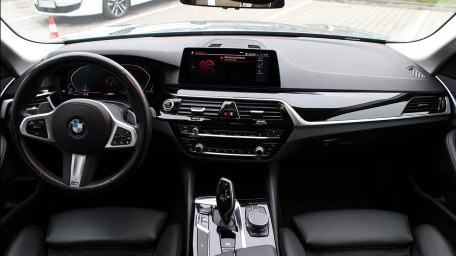 BMW Seria 5 520d xDrive mHEV Sport Line sport-aut