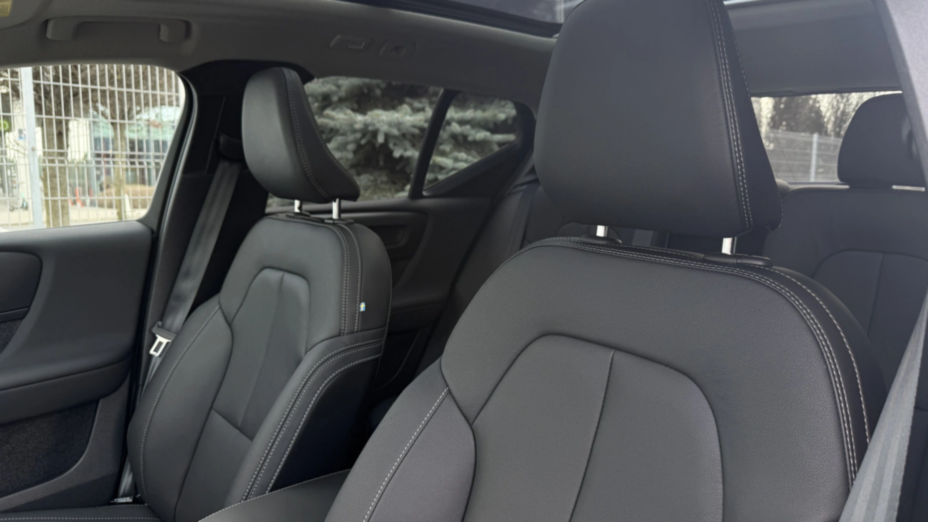 VOLVO XC40 XC40 B4 Ultimate Dark aut