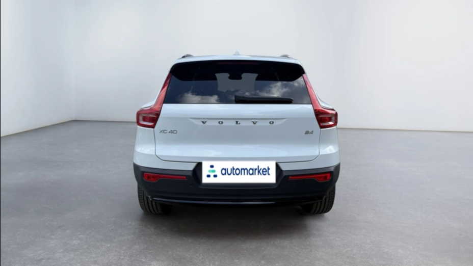 VOLVO XC40 XC40 B4 Ultimate Dark aut