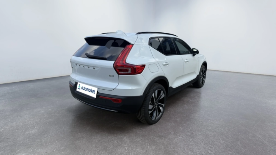 VOLVO XC40 XC40 B4 Ultimate Dark aut