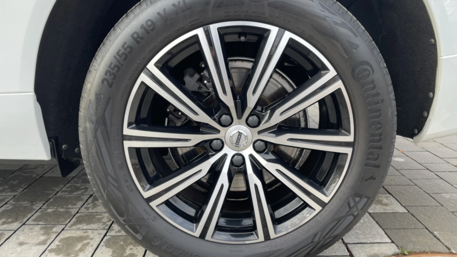 VOLVO XC60 XC60 B4 D AWD Inscription aut