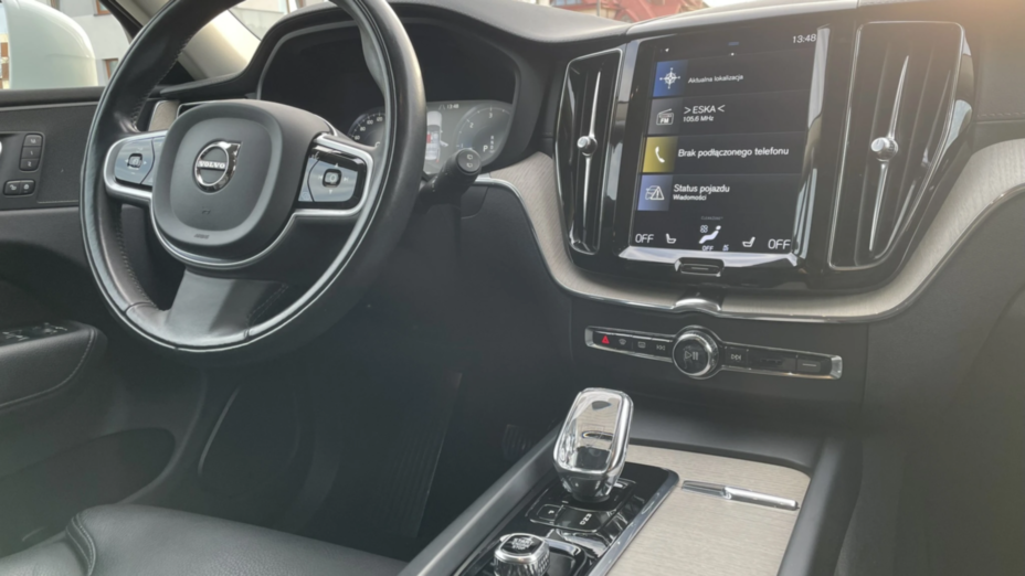 VOLVO XC60 XC60 B4 D AWD Inscription aut
