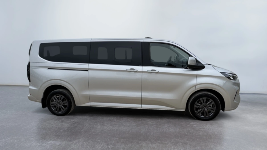 FORD Tourneo Custom Tourneo Custom 2.0 EcoBlue 320 L2 Titanium aut Nowy