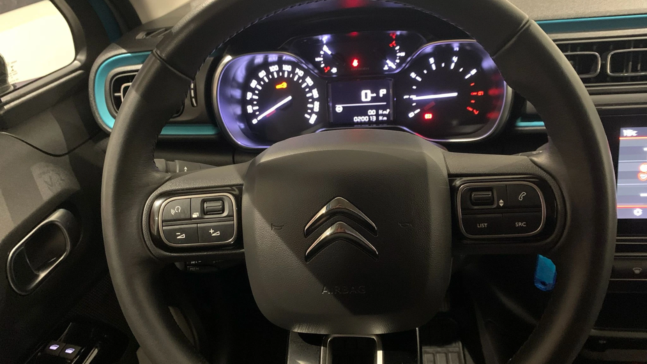 CITROEN C3 C3 1.2 PureTech Shine EAT6