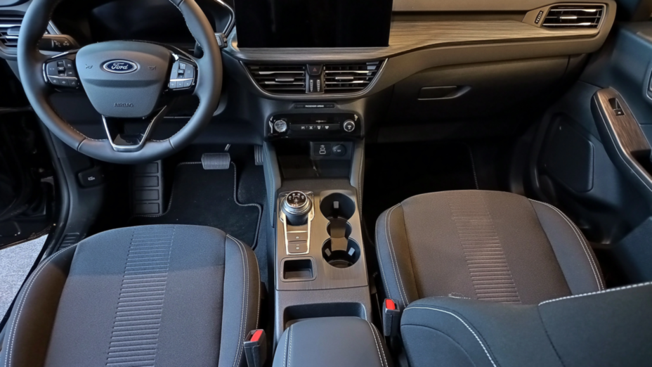 FORD Kuga Kuga 2.5 FHEV FWD Active eCVT Nowy