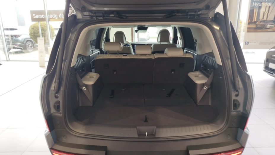 HYUNDAI Santa Fe Santa Fe 1.6 T-GDI HEV Platinum 4WD aut 7os. Nowy