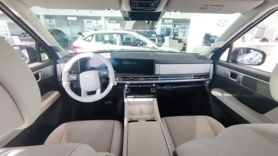 HYUNDAI Santa Fe Santa Fe 1.6 T-GDI HEV Platinum 4WD aut 7os. Nowy