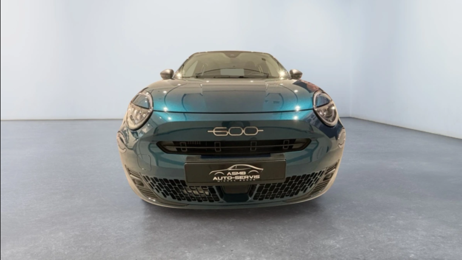 FIAT 600 600 1.2 Turbo Hybrid eDCT Nowy