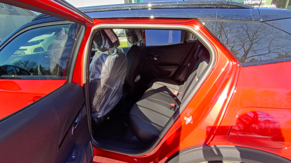 PEUGEOT 2008 2008 PureTech mHEV GT e-DCS6 Nowy