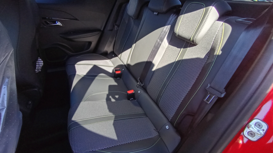PEUGEOT 2008 2008 PureTech mHEV GT e-DCS6 Nowy
