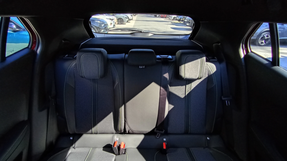 PEUGEOT 2008 2008 PureTech mHEV GT e-DCS6 Nowy