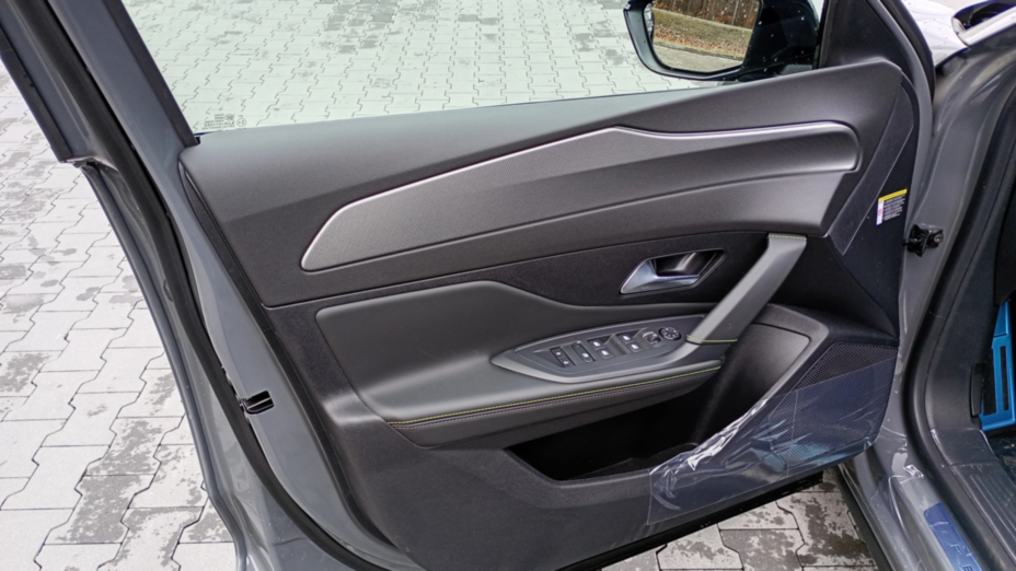 PEUGEOT 408 408 1.2 PureTech mHEV GT S&S e-DSC6 Nowy