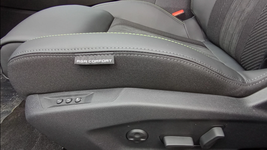 PEUGEOT 408 408 1.2 PureTech mHEV GT S&S e-DSC6 Nowy