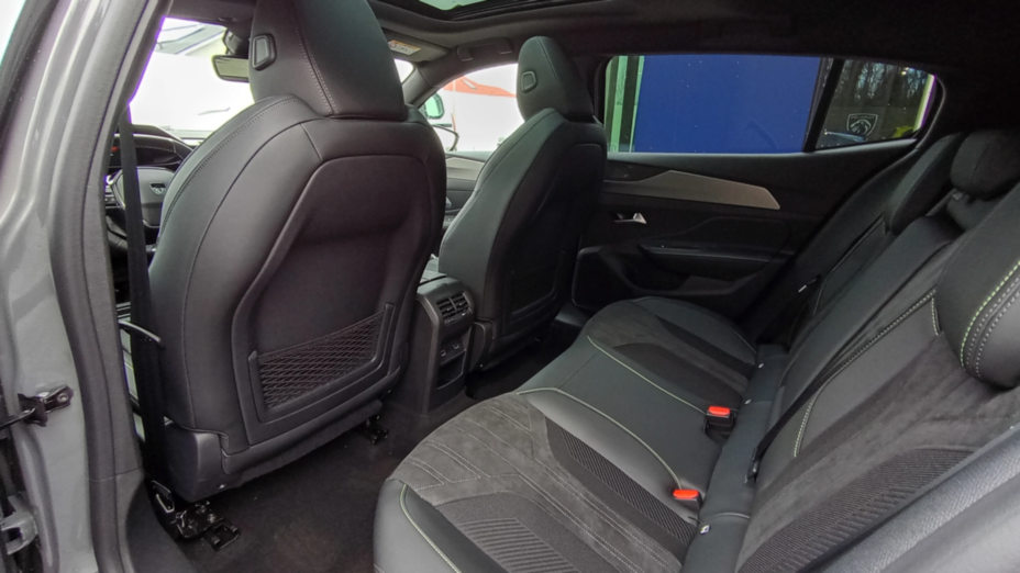 PEUGEOT 408 408 1.2 PureTech mHEV GT S&S e-DSC6 Nowy