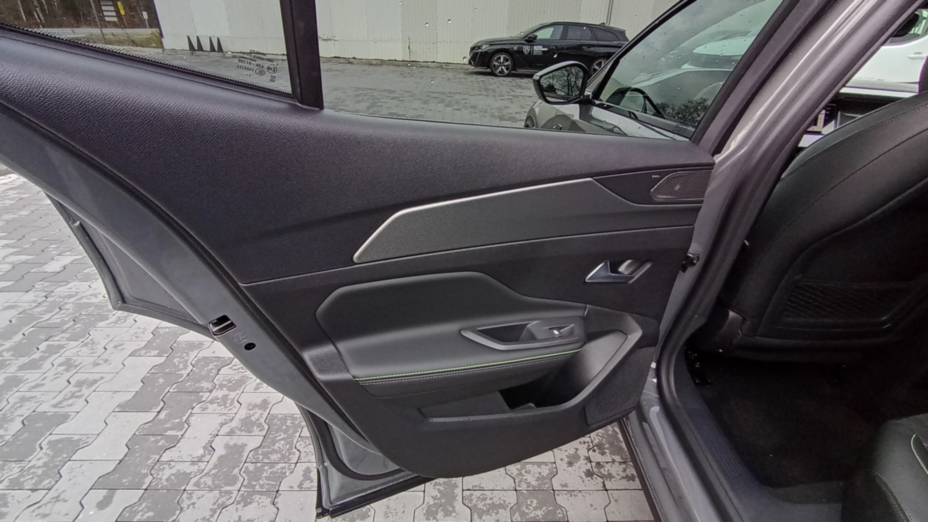 PEUGEOT 408 408 1.2 PureTech mHEV GT S&S e-DSC6 Nowy