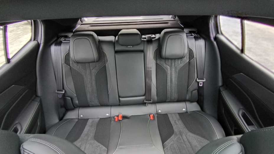 PEUGEOT 408 408 1.2 PureTech mHEV GT S&S e-DSC6 Nowy